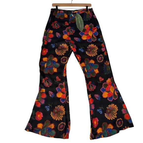 FARM Rio Pants - NWT Farm Rio Lily’s Garden Bell Bottom Flare Viscose Floral Pants Size M